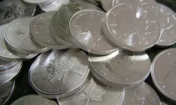 Technology Vs. Money – Which Is Better?   